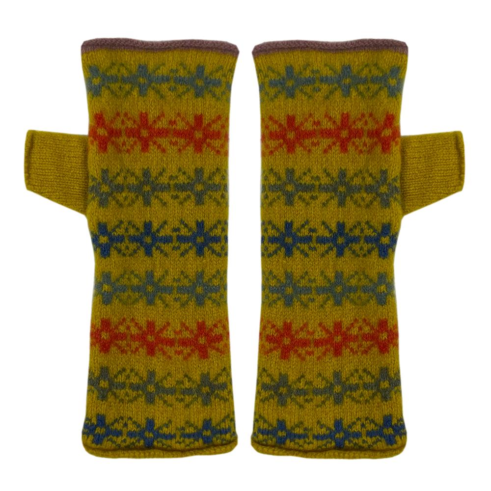 piccalilli snowflake gloves 2.jpg